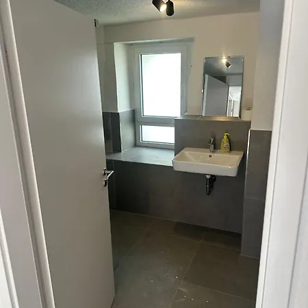 Naehe Alzey Mit Balkon Und 4 Schlafzimmer Fuer 9 Personen * Armsheim