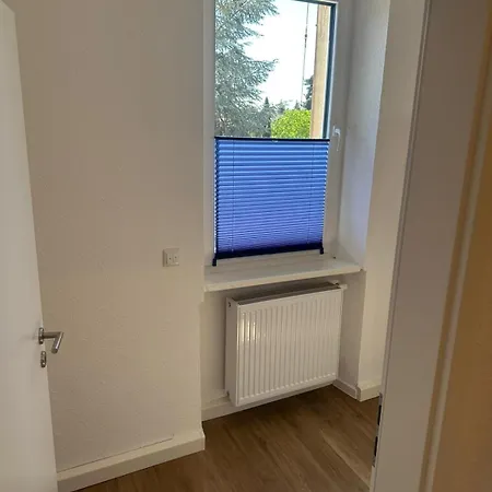 شقة Naehe Alzey Mit Balkon Und 4 Schlafzimmer Fuer 9 Personen *