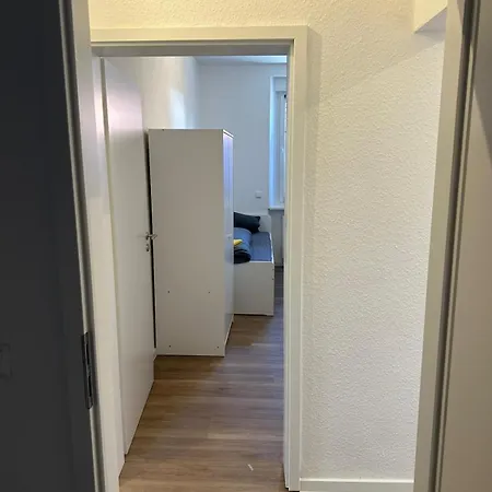 Naehe Alzey Mit Balkon Und 4 Schlafzimmer Fuer 9 Personen Armsheim