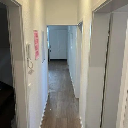 Naehe Alzey Mit Balkon Und 4 Schlafzimmer Fuer 9 Personen شقة Armsheim